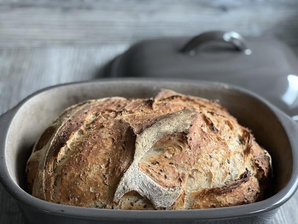 Brot gebacken für Rezept Queller Brot aus dem Ofenmeister von Pampered Chef® 