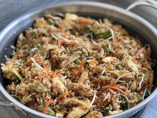 Reis und Gemüse für Rezept gebratener Reis aus der Wokpfanne von Pampered Chef® 