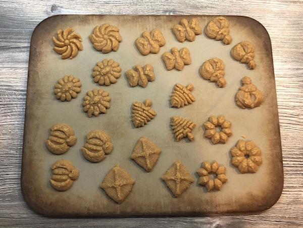 Lebkuchen-Kekse auf Zauberstein von Pampered Chef® - ungebacken