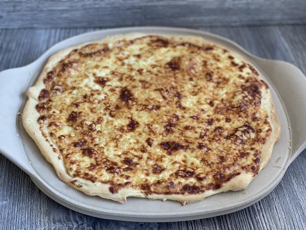 Teig gebacken für Rezept Pizza Bianco vom Pizzazauberer von Pampered Chef® 