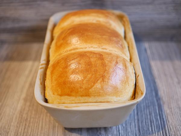 Brot gebacken für Rezept Turboschnelles Toastbrot aus dem Zauberkasten von Pampered Chef® 