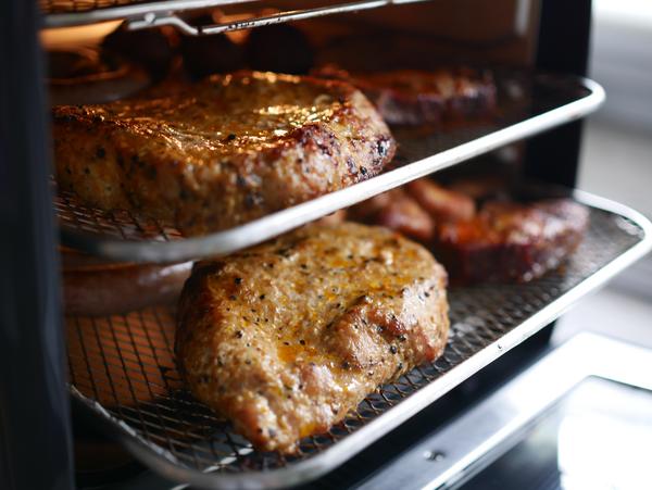 Fleisch gegrillt für Rezept Grillteller aus dem Air Fyer von Pampered Chef® 
