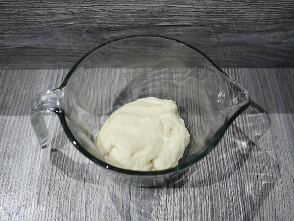 Teig in Schale für Rezept Salzstangen vom großen Ofenzauberer von Pampered Chef® 