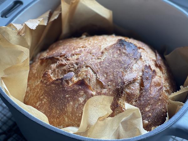 Brot gebacken für Rezept Genetztes Brot aus dem Gusstopf von Pampered Chef® 