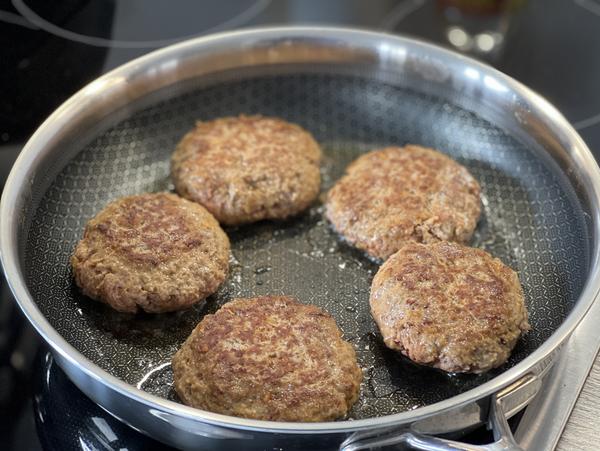 Patties für Rezept Burger im Brötchen vom Zauberstein von Pampered Chef® 