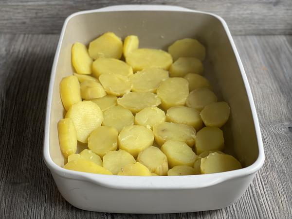 Kartoffeln geschichtet - Rezept Spargel-All-in-one - Ofenhexe® - Pampered Chef® 