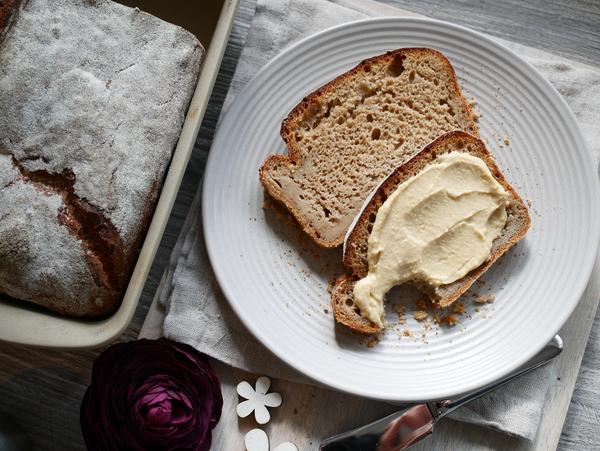Brotscheiben für Rezept Altbrot-Brot aus dem Zauberkasten plus von Pampered Chef® 