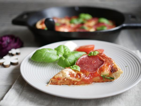 Pizzastück angerechnet für Rezept Pan-Pizza aus der gusseisernen Pfanne von Pampered Chef® 