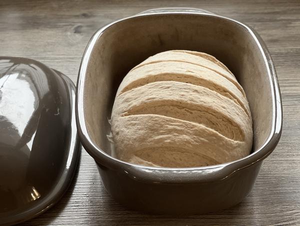 Brot in Backform - Rezept Dinkel-Schmand-Kruste aus dem Ofenmeister von Pampered Chef® 