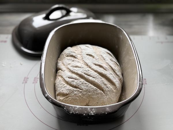 Teigling eingeschnitten im Ofenmeister von Pampered Chef®