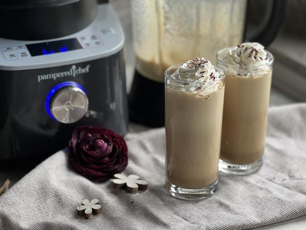 Eiskaffee Rezept - Deluxe Blender - Pampered Chef® 