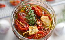 Tomaten im Glas für Rezept Halbgetrocknete Tomaten aus dem Air Fryer von Pampered Chef® 
