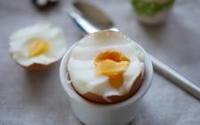 12 Minuten Ei für Rezept gekochte Eier aus dem Air Fryer von Pampered Chef® 