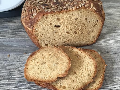 Glutenfreies Brot aus dem kleinen Zaubermeister von Pampered Chef®