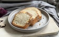 Verler-Dreikorn-Brot Rezept - Brot und Backtopf angerichtet - Pampered Chef® 