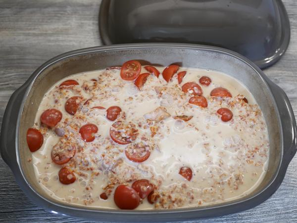 Nudeln mit Fleisch und Soße im Ofenmeister von Pampered Chef® für Rezept One-Pot-Pasta