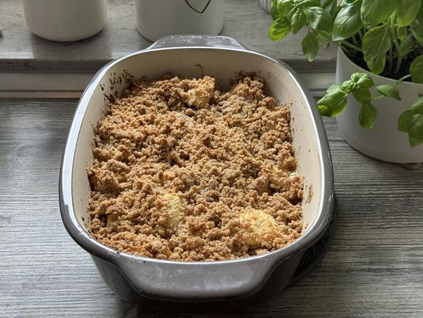 Bratapfel-Crumble Rezept - Äpfel gebacken Rezept gebacken - Rezept Bratapfel-Crumble aus dem Ofenmeister