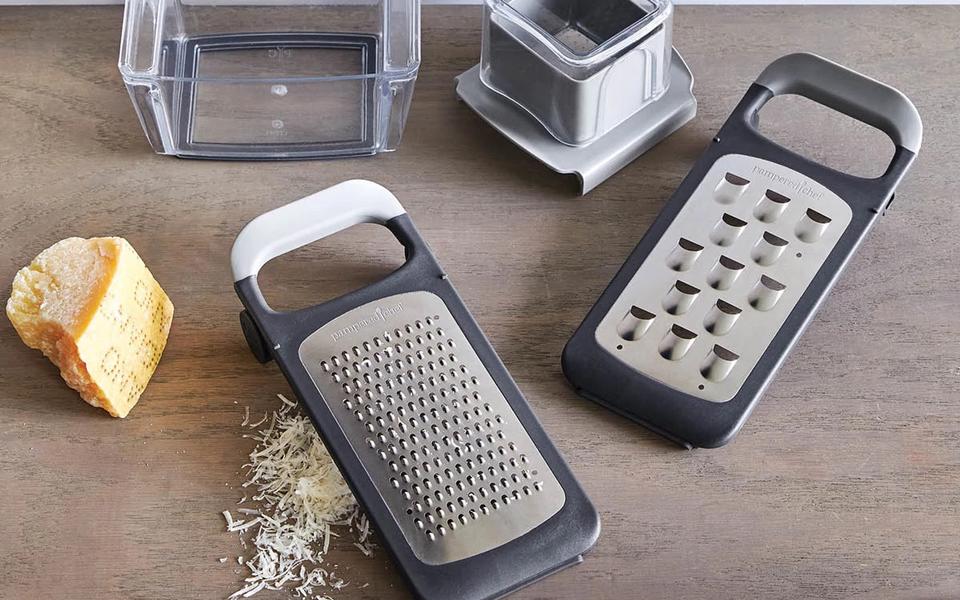 Verstellbare zweiseitige Reibe in Einzelprodukten von Pampered Chef® 