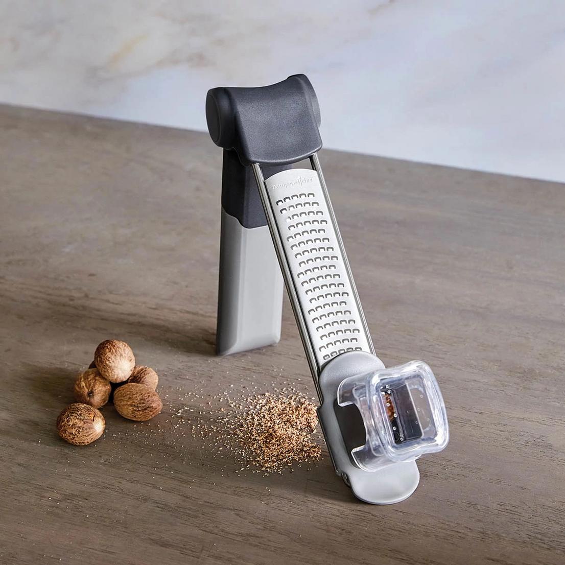 Reibe von Pampered Chef® - Zester Verstellbarer Zester von Pampered Chef® - Originalfoto