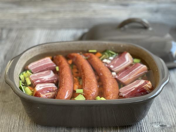 Fleisch & Brühe - Rezept Schwäbische Linsen aus dem Ofenmeister von Pampered Chef® 