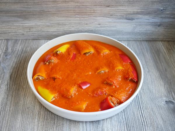 Paprika mit Soße für Rezept Mini-Paprika aus der runden Ofenhexe® von Pampered Chef® 