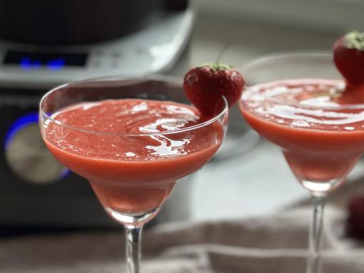 Frozen Erdbeer Margarita Rezept - Deluxe Blender - Pampered Chef® 