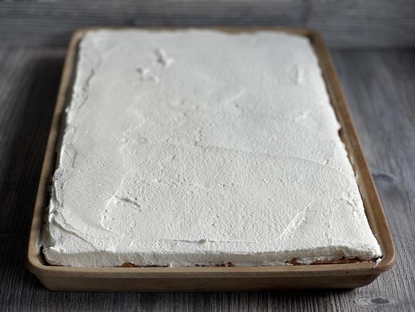 Sahne - Eierlikör-Stracciatella-Kuchen vom großen Ofenzauberer von Pampered Chef® 