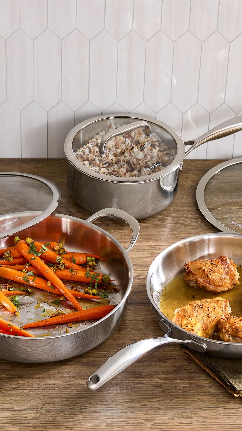 Edelstahlpfanne - Kollektion Übersicht Edelstahl-Kochgeschirr mit Bratergebnissen von Pampered Chef®
