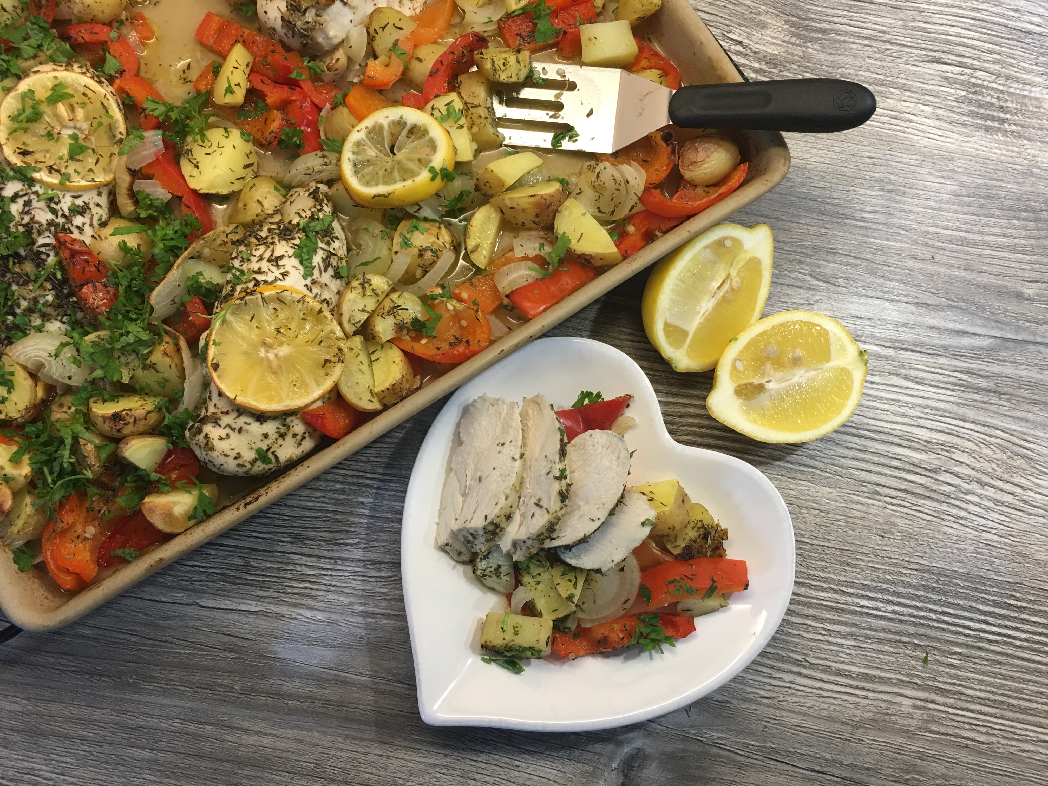 Mediterranes Zitronenhühnchen