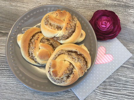 Softe Nuss-Schleifen