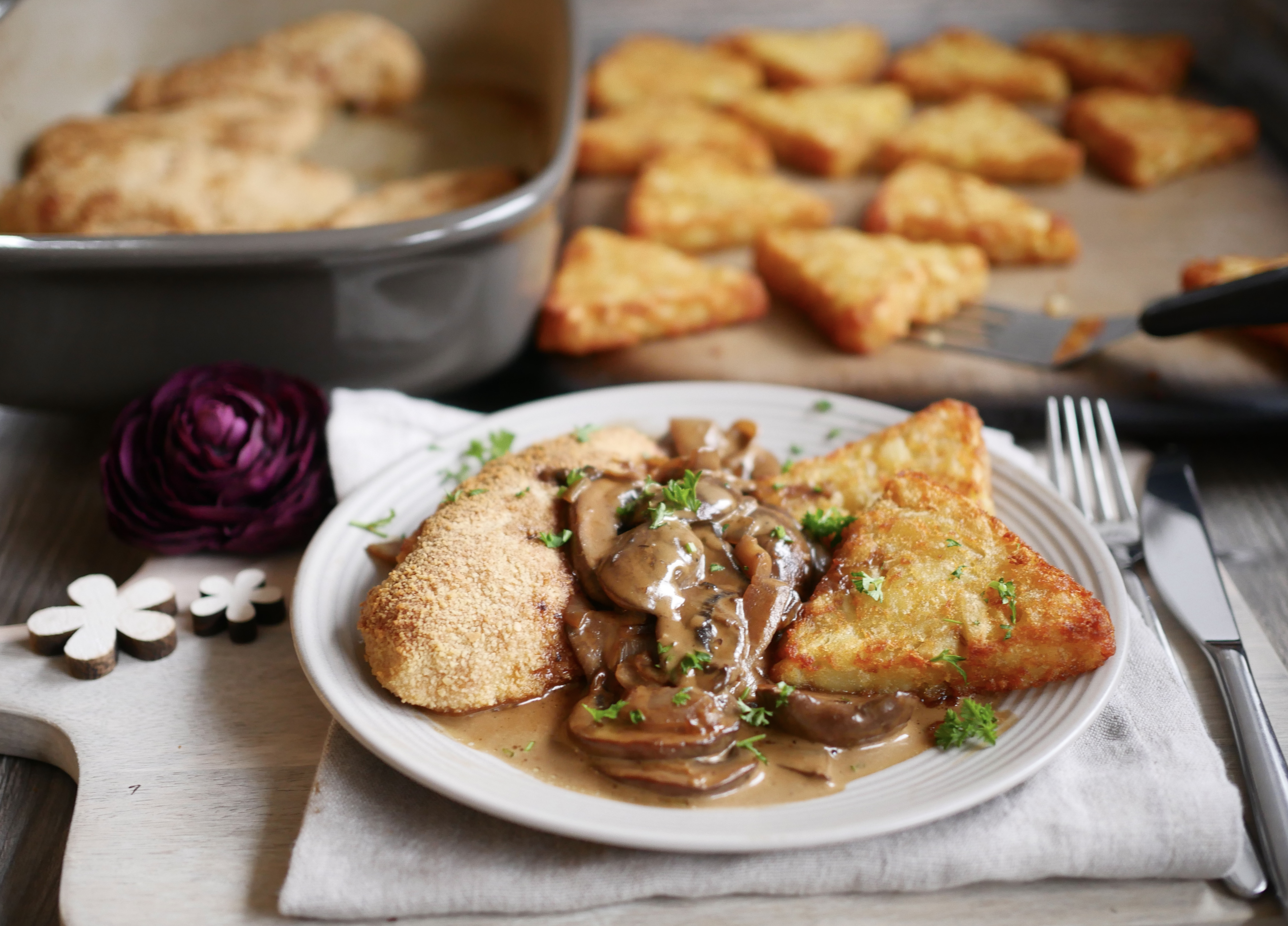 Jägerschnitzel mit Rösties