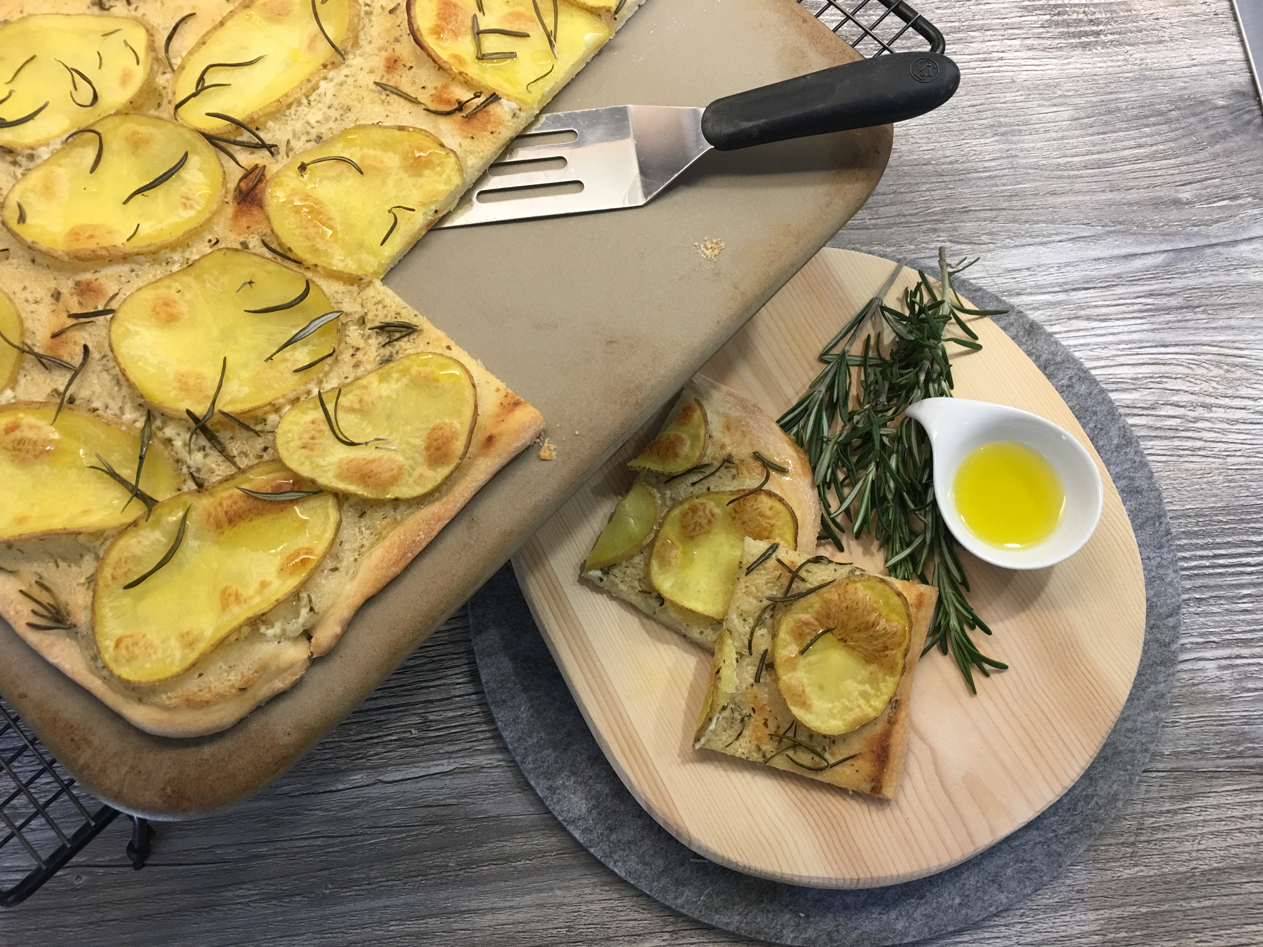 Kartoffel-Rosmarin-Pizza